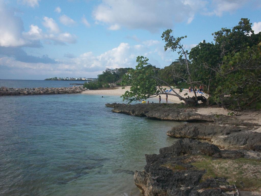 Point Village, Negril, Jamaica Buitenkant foto