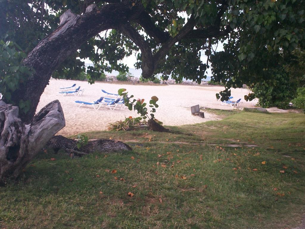Point Village, Negril, Jamaica Buitenkant foto